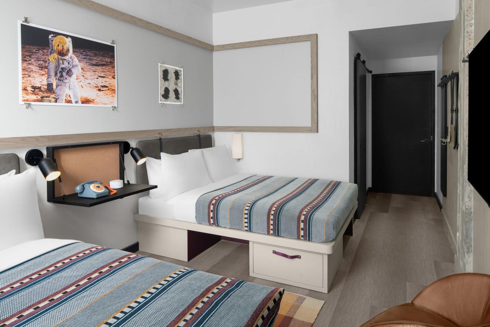 Moxy Houston Downtown Hotel Eksteriør billede